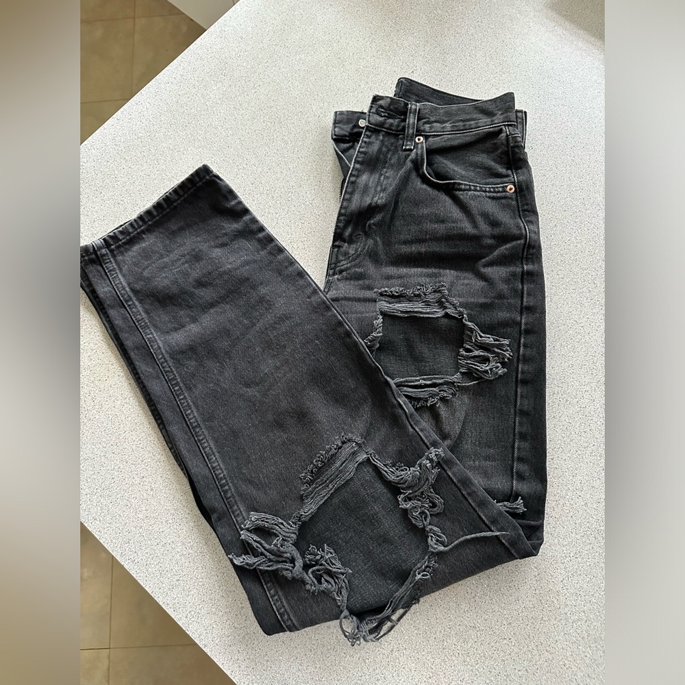 Urban Outfitters High Rise Baggy Jeans • Size 25
